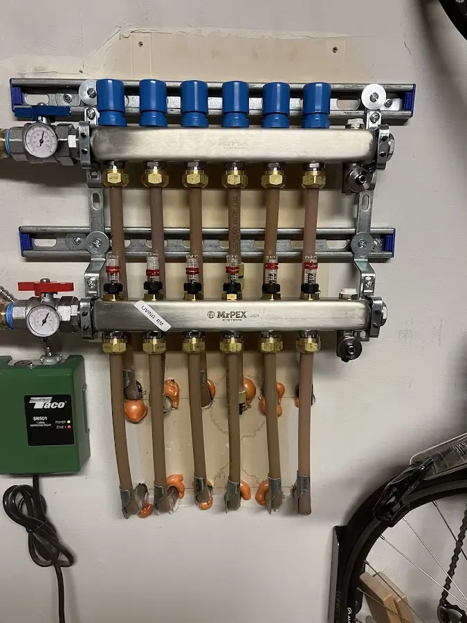 Plumber performing Leak Detection at a residential property in Troutdale